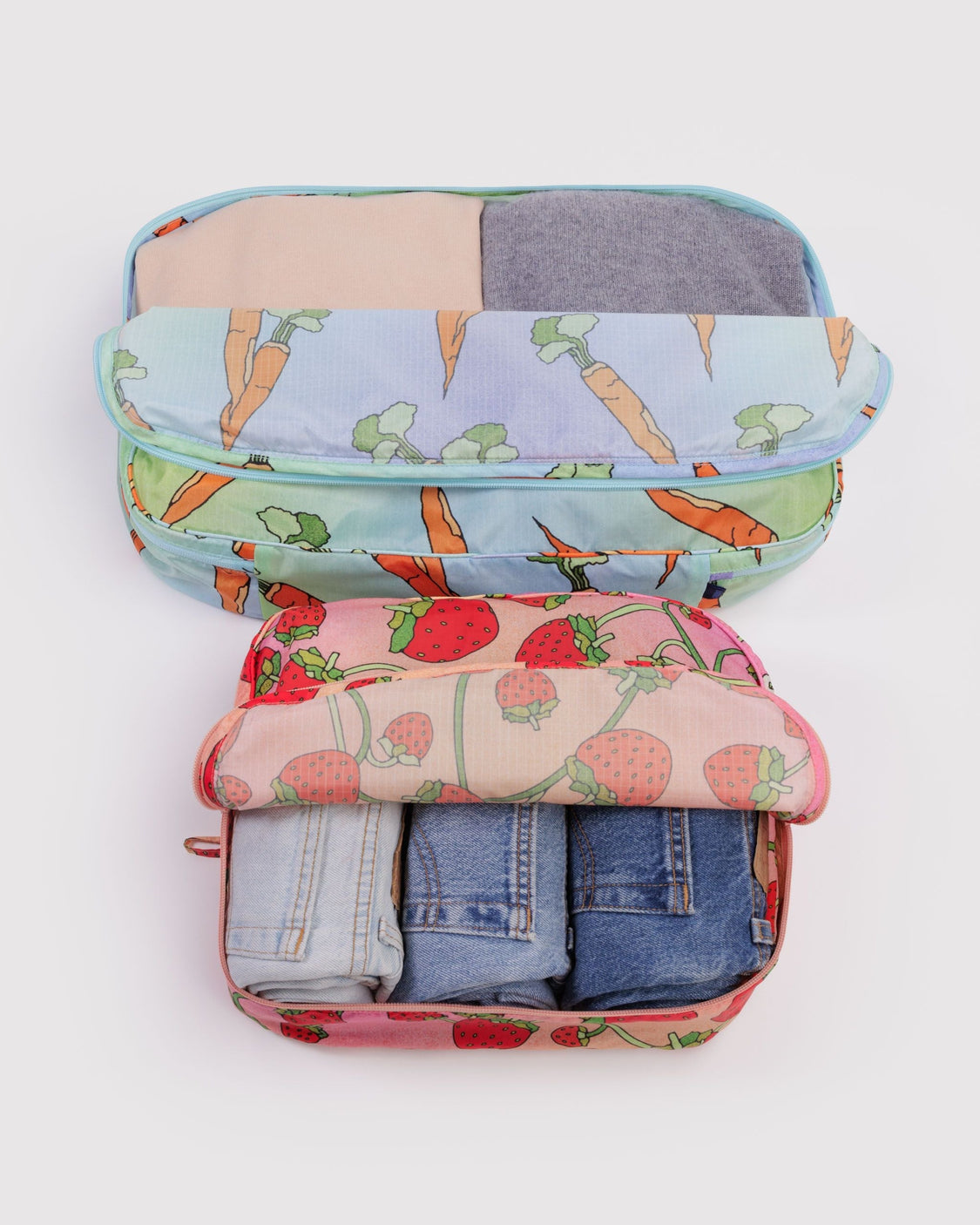 Large Packing Cube Set - Carrots & Berries - Bright Storage Organizer