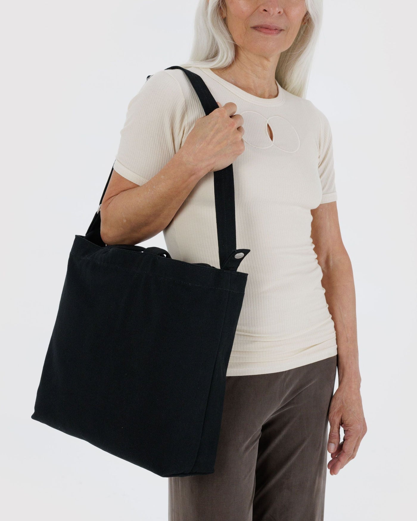 Horizontal Zip Duck Bag